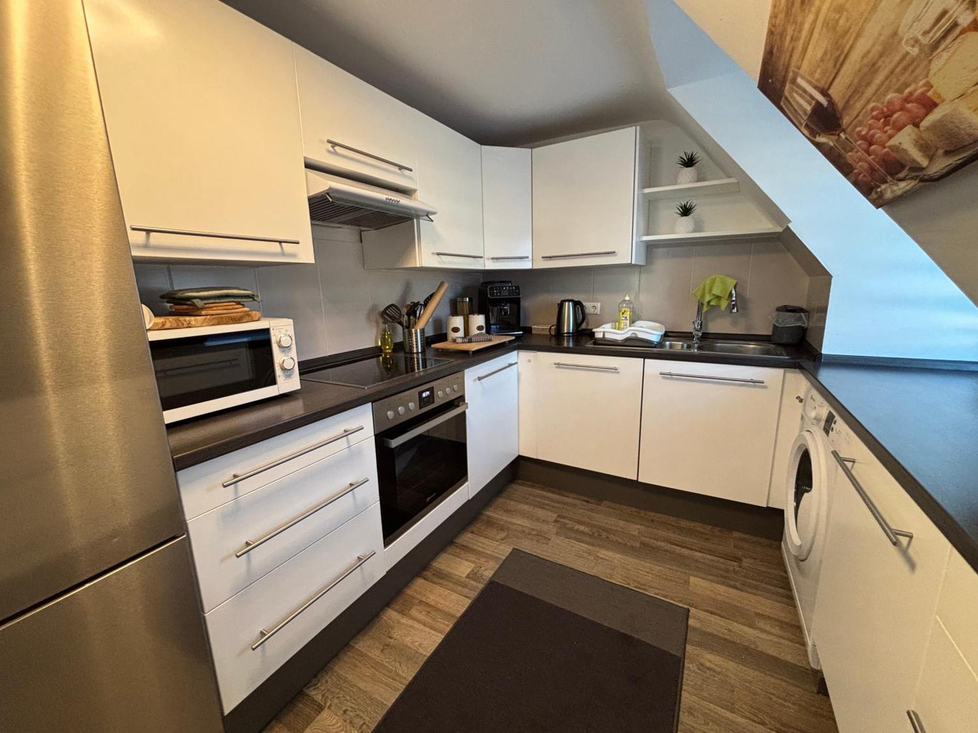 Moderne Deluxe 3-Zi Eigentums- Maisonette-Wohnung Ibm Bertrandt Mercedes Ehningen Exterior foto