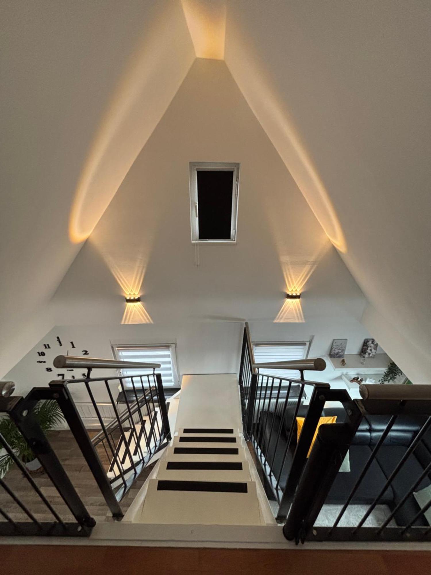 Moderne Deluxe 3-Zi Eigentums- Maisonette-Wohnung Ibm Bertrandt Mercedes Ehningen Exterior foto